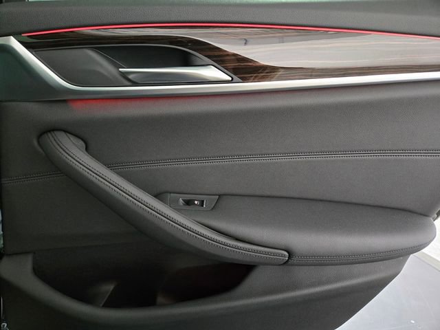 Used 2019 BMW 530i w/ Convenience Package image 22