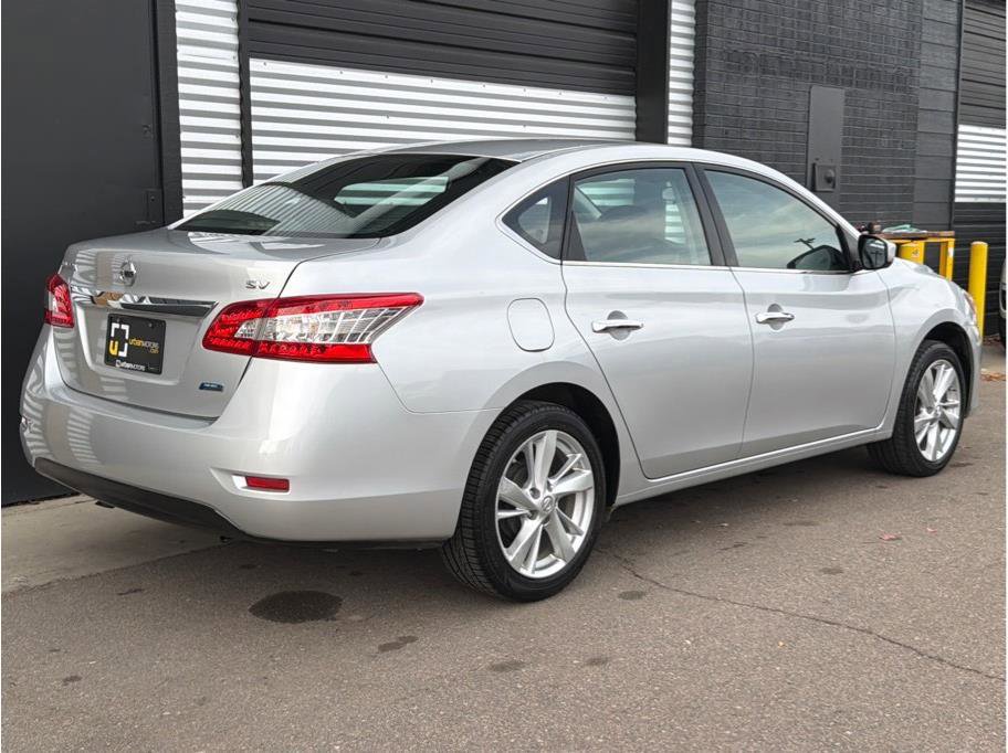 Used 2014 Nissan Sentra SV image 3