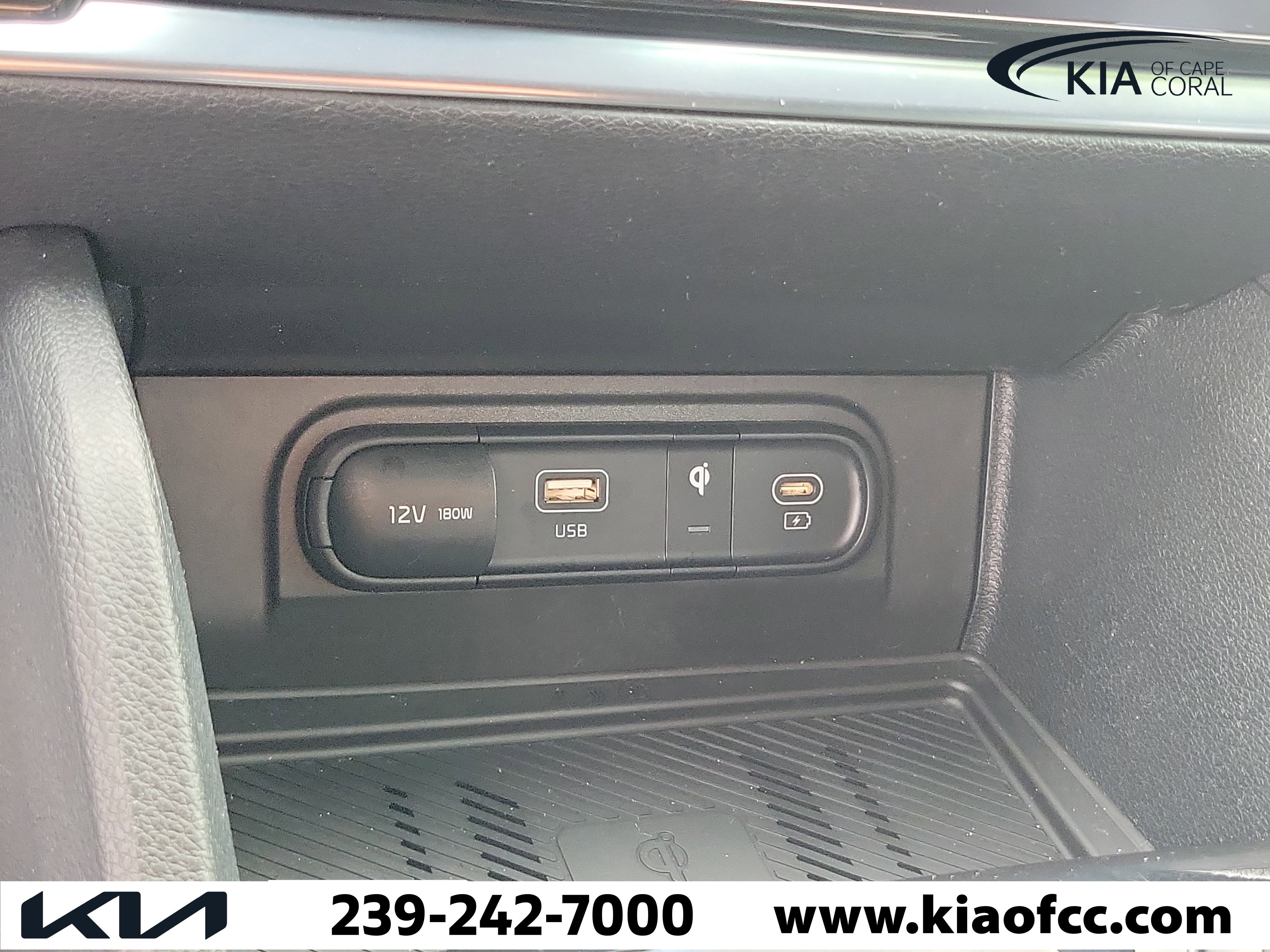 Certified 2023 Kia Sportage EX FWD image 34
