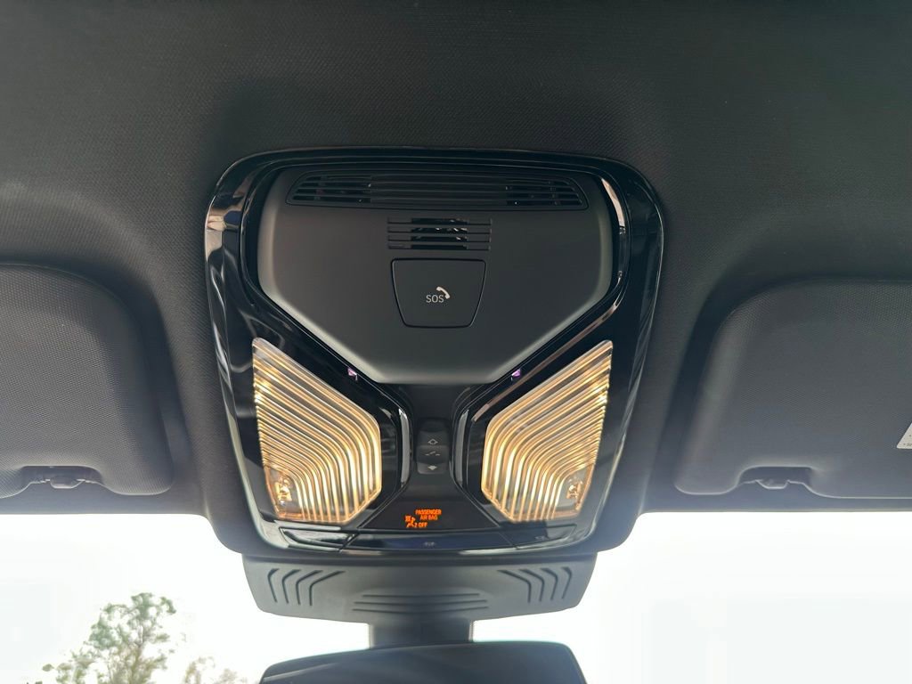 Certified 2025 BMW X4 xDrive30i w/ M Sport Package image 20