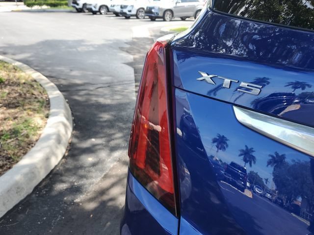 Certified 2024 Cadillac XT5 Premium Luxury w/ Technology Package FWD image 28