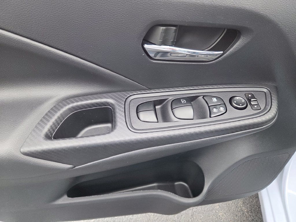Used 2024 Nissan Versa SV w/ Trunk Package FWD image 13