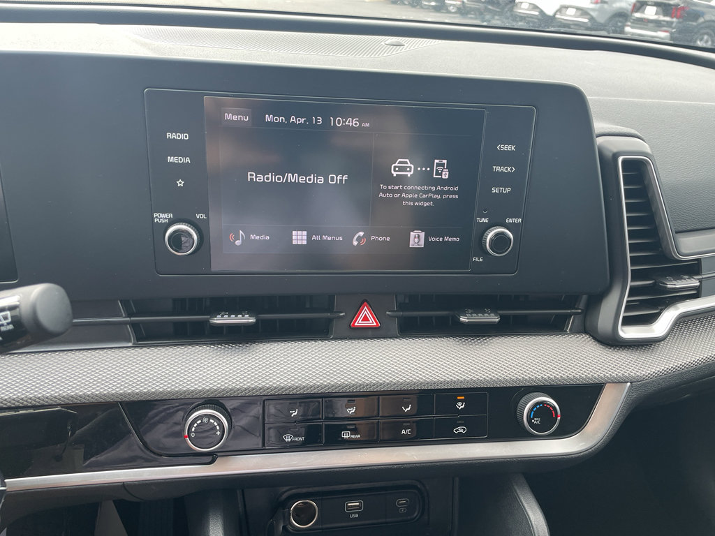 Used 2025 Kia Sportage LX image 15