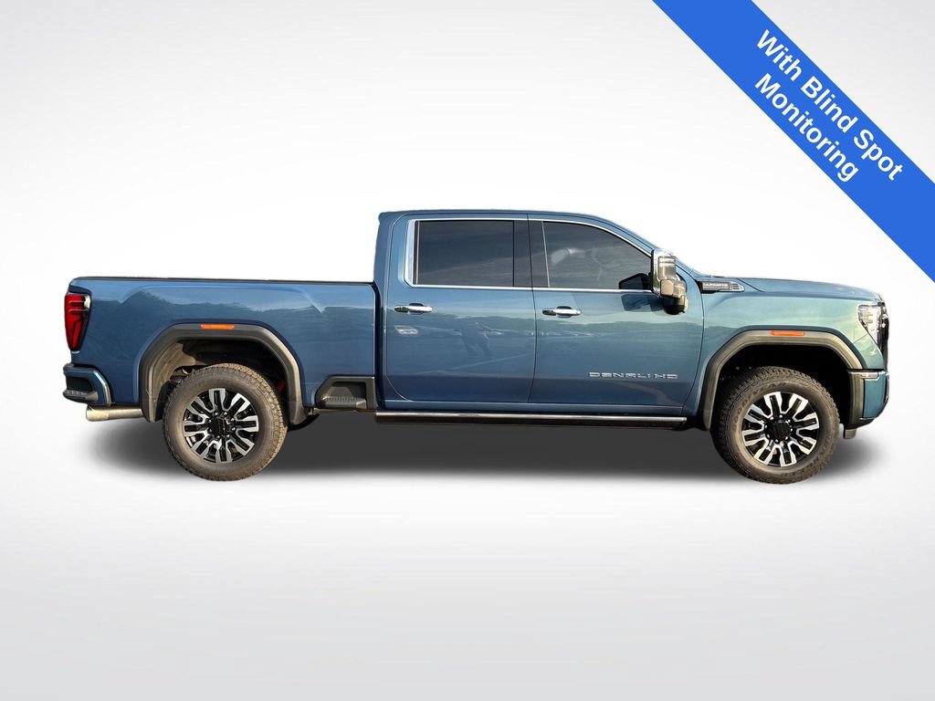 Used 2025 GMC Sierra 2500 Denali Ultimate AWD/4WD image 2