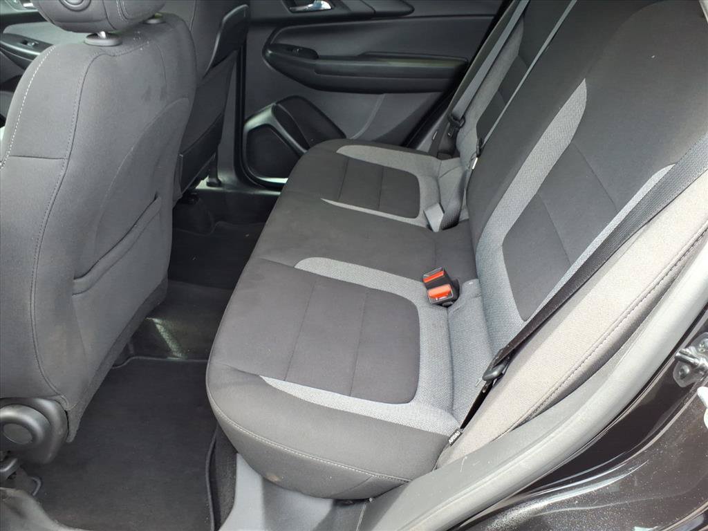 Used 2025 Chevrolet TrailBlazer LT AWD/4WD image 13