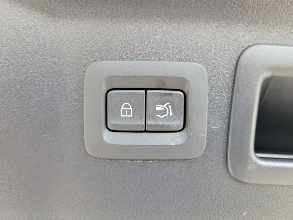 Certified 2025 MAZDA CX-90 3.3 Turbo w/ Select Package image 10