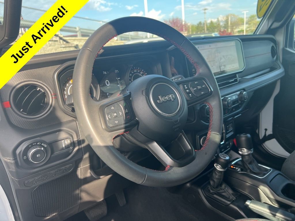 Used 2024 Jeep Wrangler Unlimited Rubicon image 13