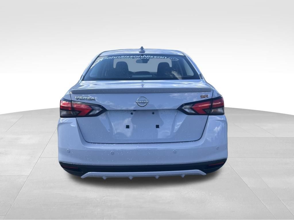 Used 2025 Nissan Versa SR w/ Trunk Package image 4