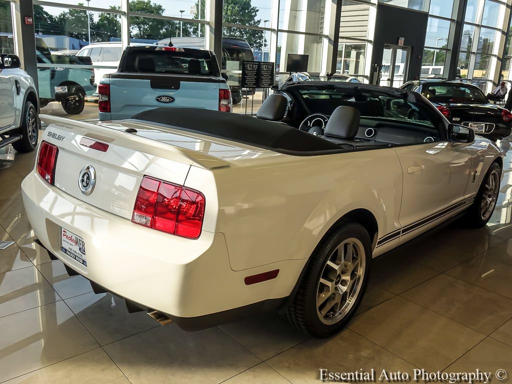 Used 2007 Ford Mustang Shelby GT500 RWD image 8