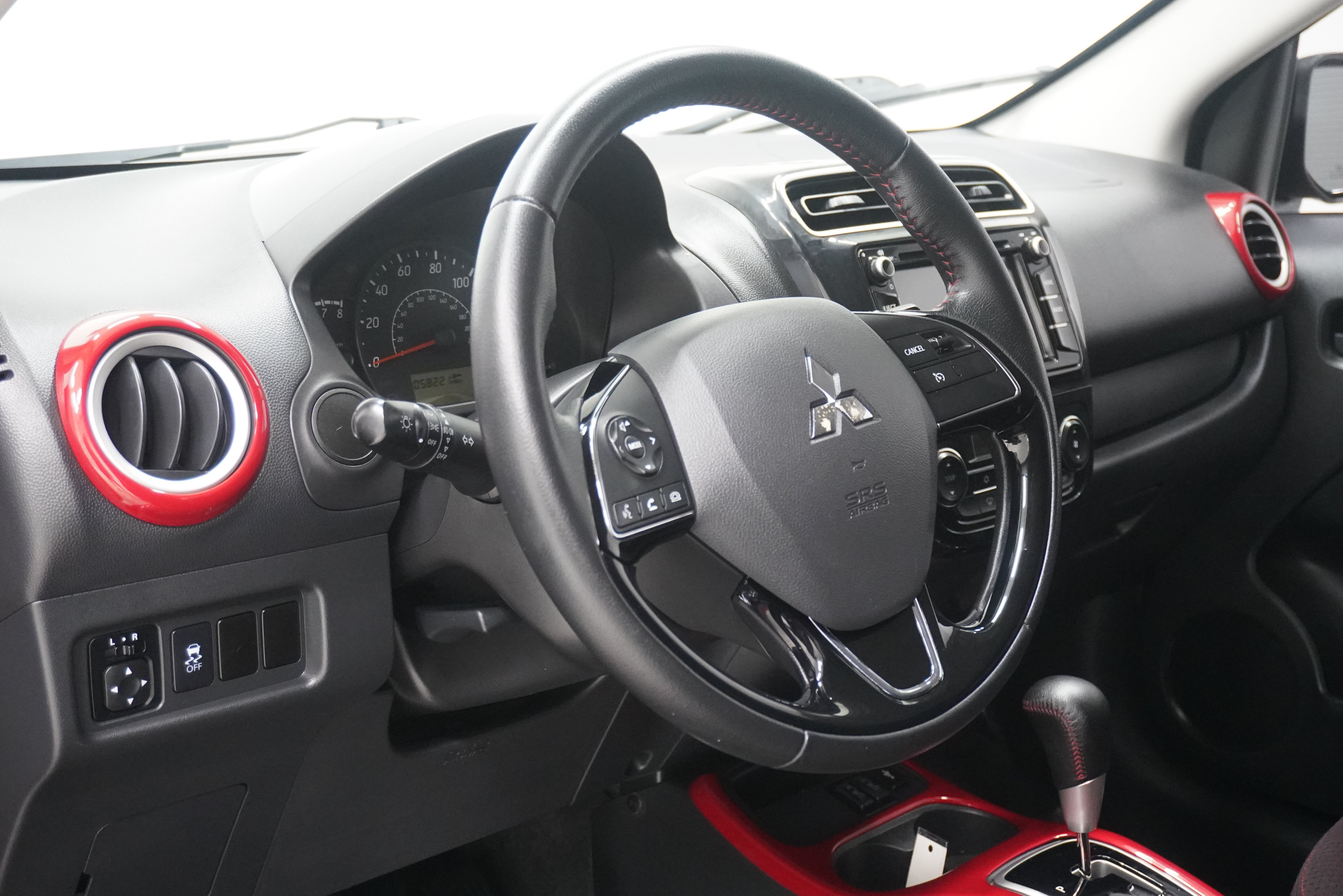 Used 2020 Mitsubishi Mirage LE FWD image 10