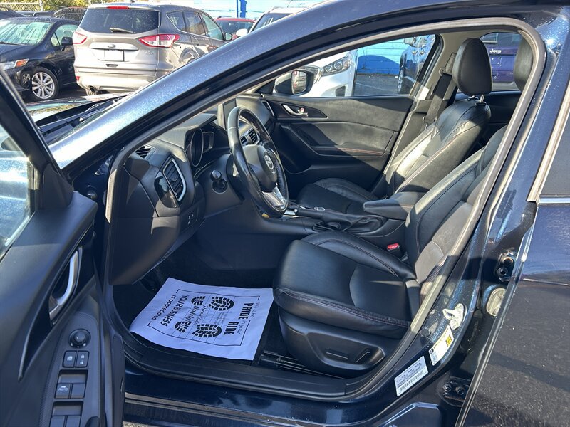 Used 2015 MAZDA MAZDA3 i Grand Touring FWD image 8