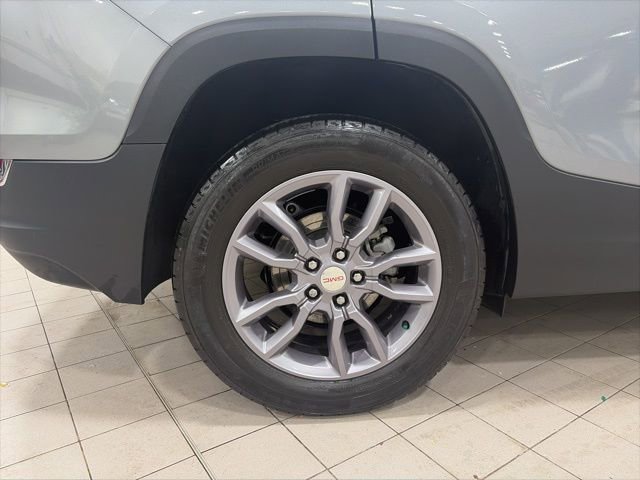 Used 2023 GMC Terrain SLT image 22