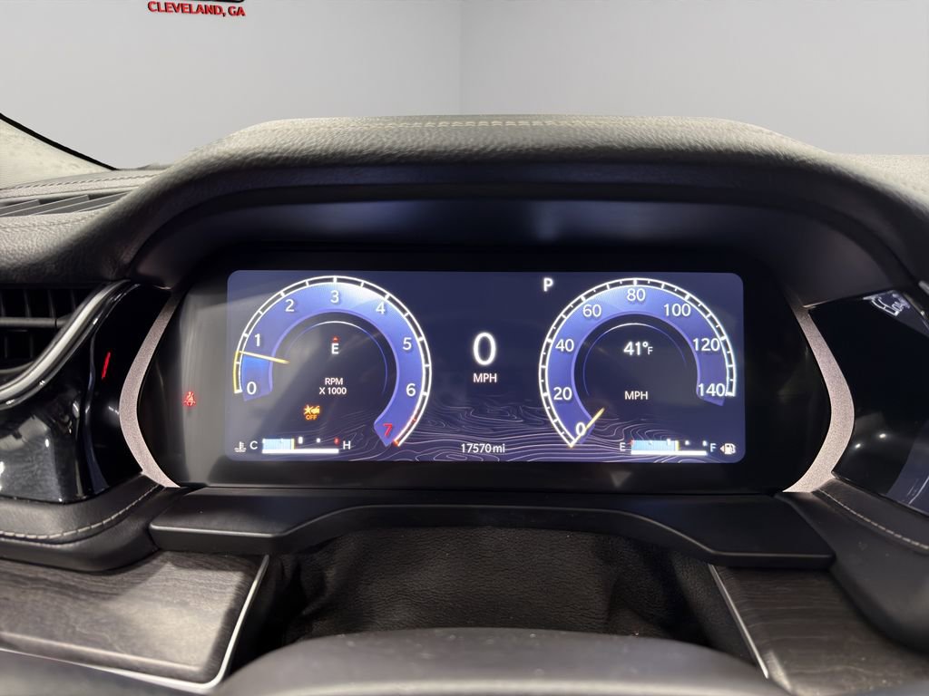 Used 2023 Jeep Grand Cherokee L Limited w/ Luxury Tech Group II image 31