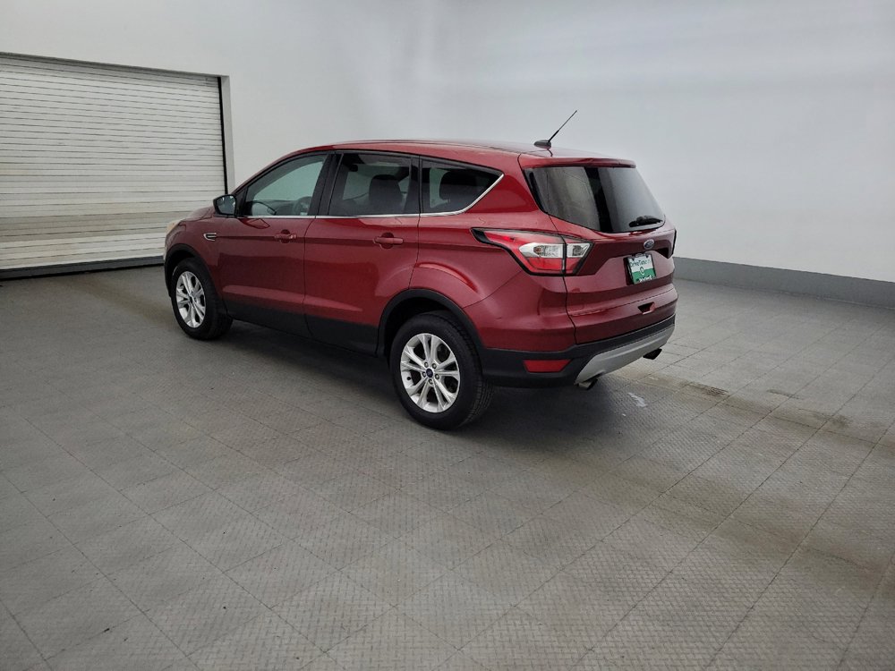 Used 2017 Ford Escape SE AWD/4WD image 3