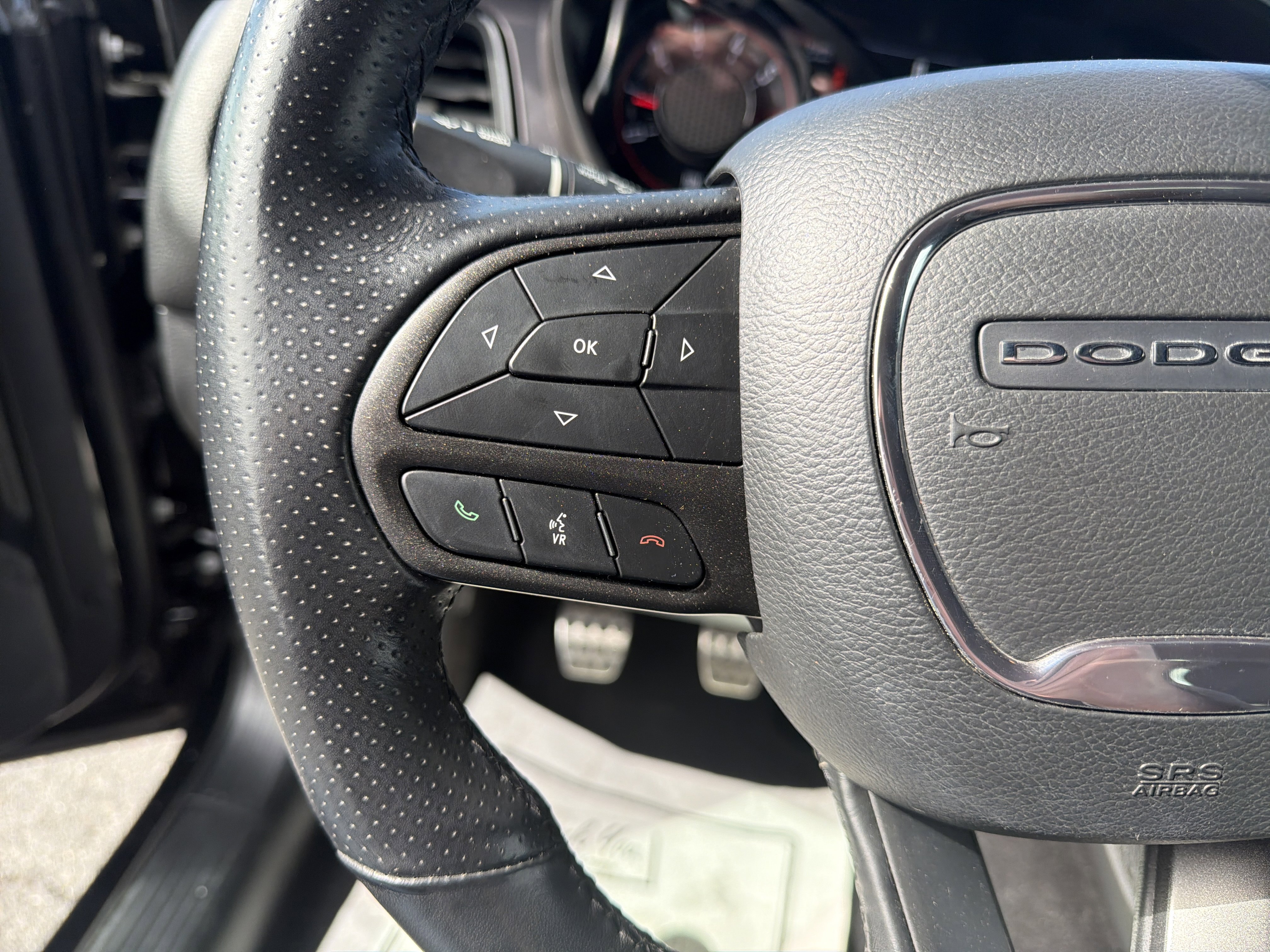 Used 2021 Dodge Challenger R/T w/ Driver Convenience Group image 18