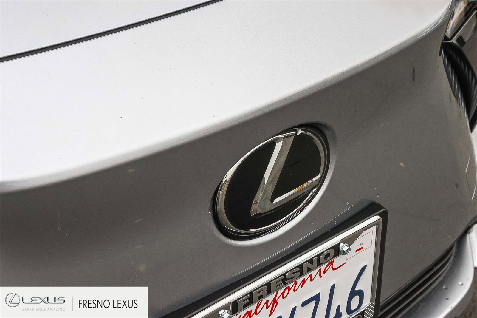 Used 2025 Lexus RZ 450e image 11