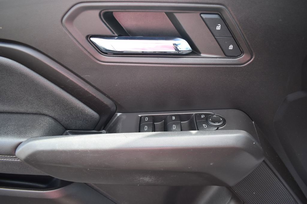 Used 2023 Chevrolet Colorado LT w/ LT Convenience Package II RWD image 18