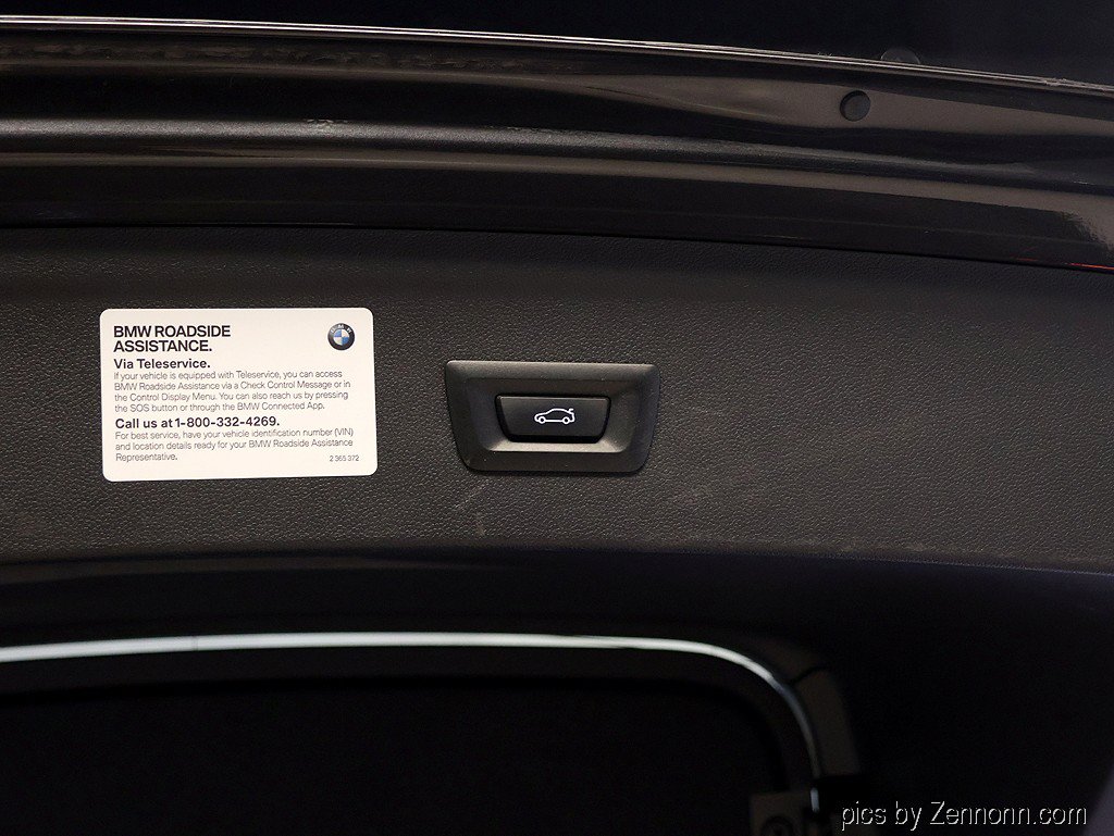 Certified 2024 BMW iX xDrive50 w/ Sport Package AWD/4WD image 33