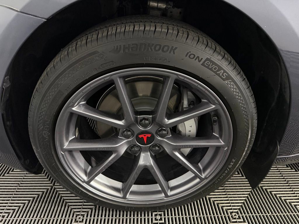 Used 2021 Tesla Model 3 Long Range image 10