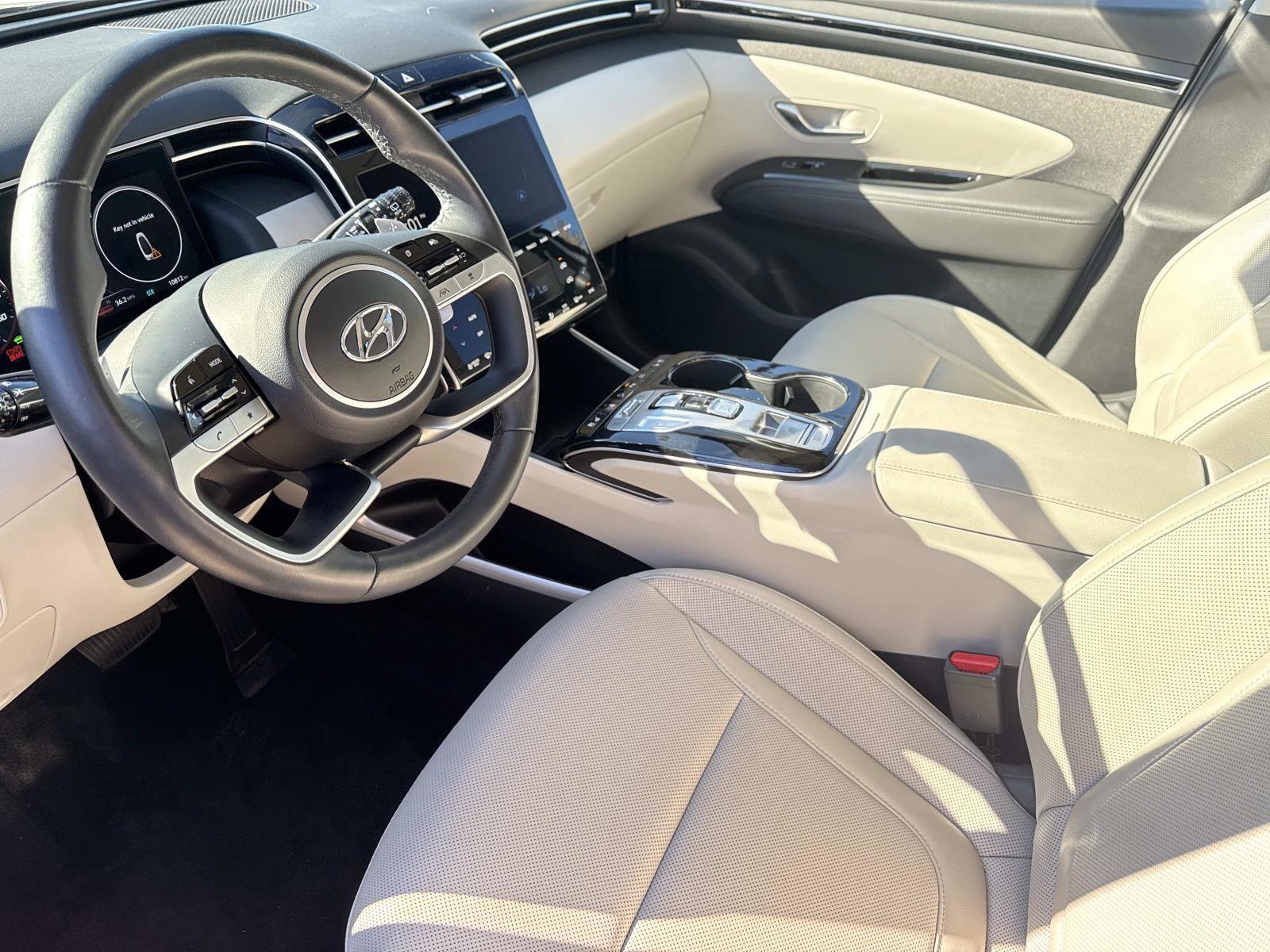 Certified 2024 Hyundai Tucson Limited image 23