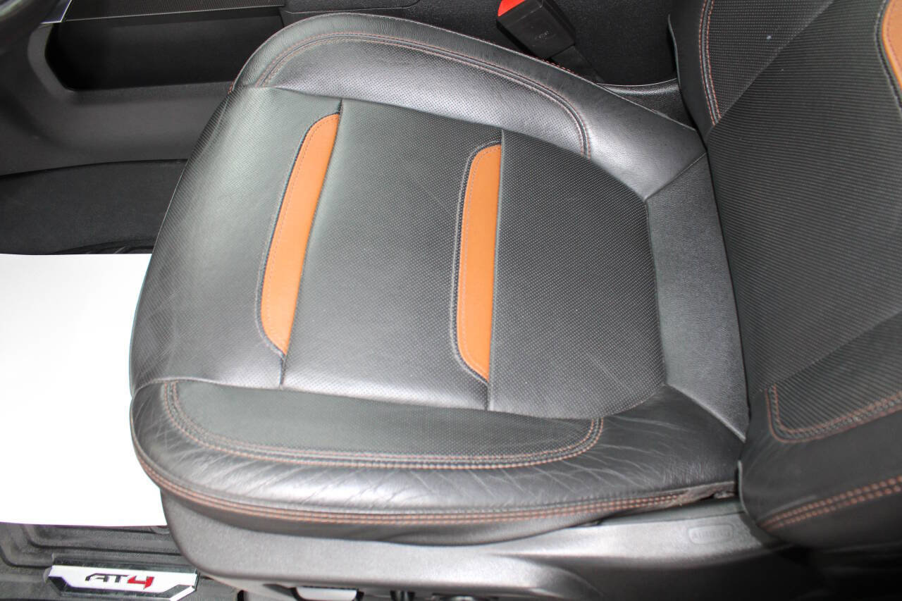 Used 2021 GMC Sierra 1500 AT4 image 8