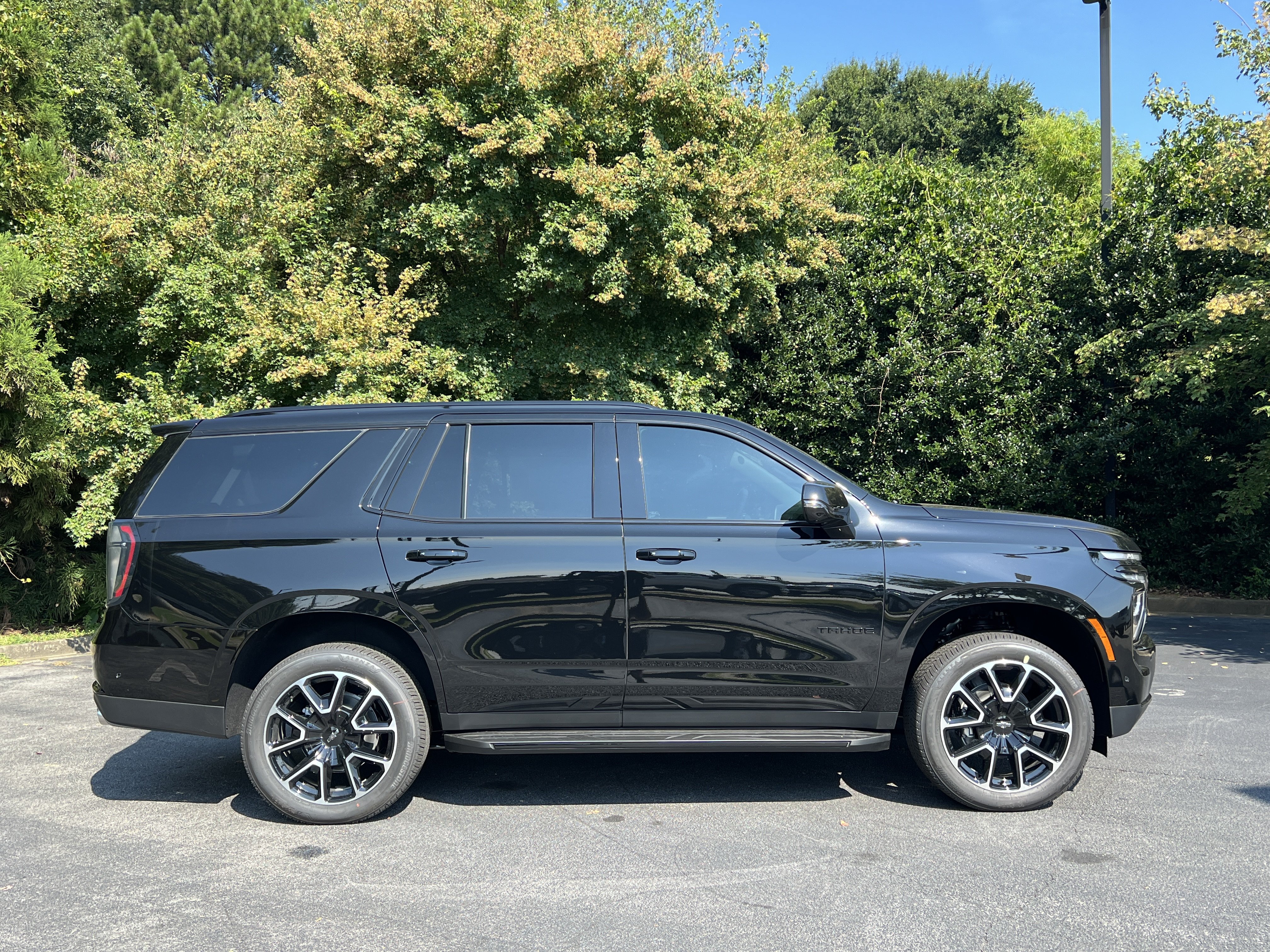 New 2026 Chevrolet Tahoe RST w/ Comfort Package AWD/4WD image 10