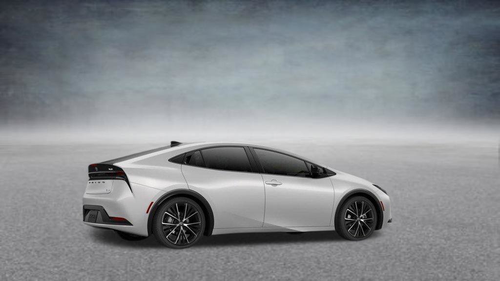 New 2027 Toyota Prius XLE FWD image 39