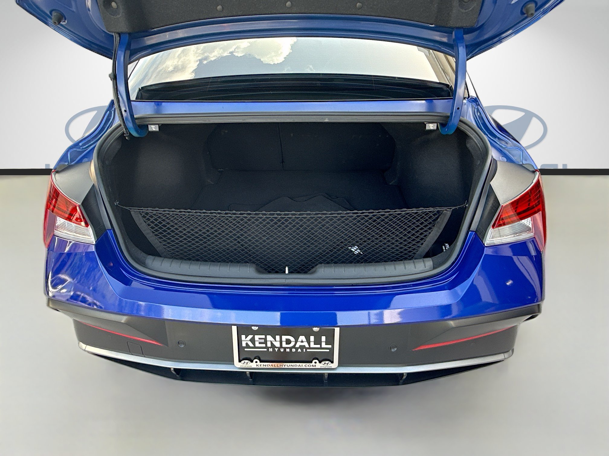 Used 2024 Hyundai Elantra Limited FWD image 23