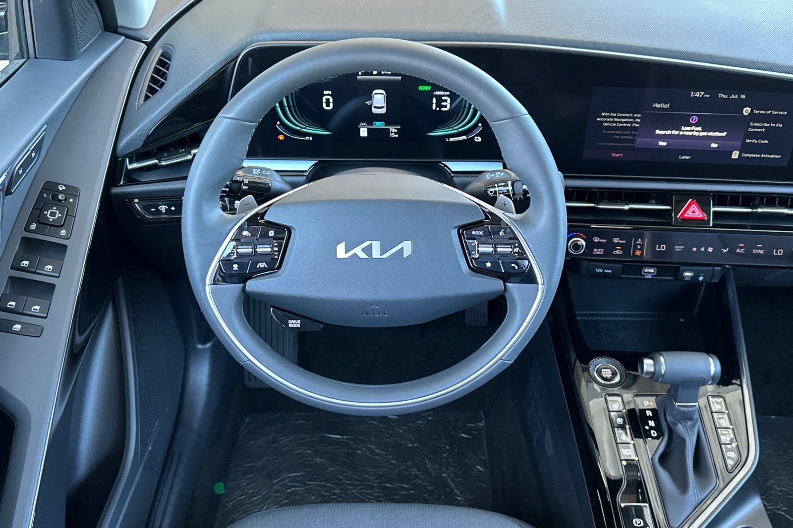 New 2026 Kia Niro FWD image 14