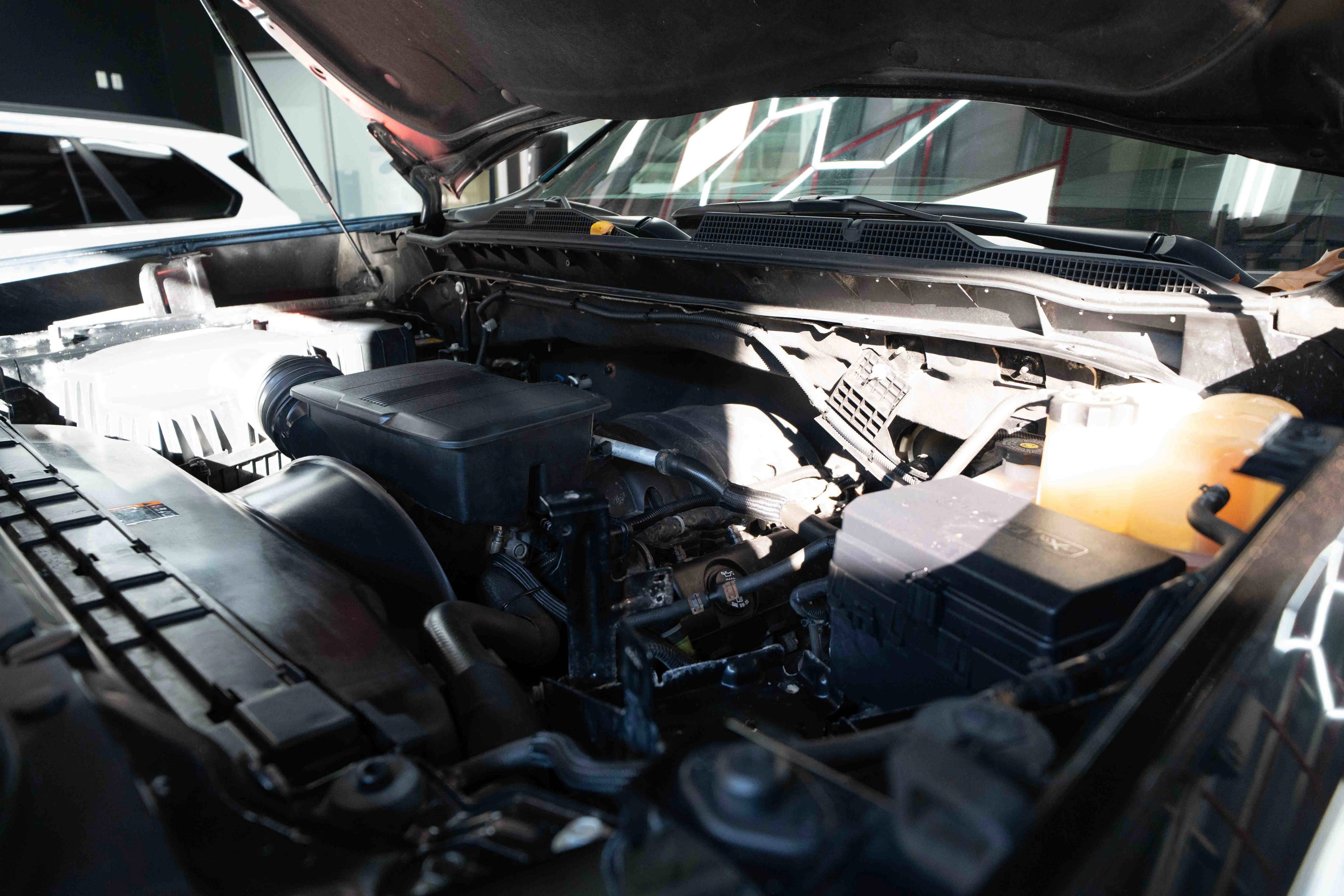 Used 2021 Chevrolet Silverado 2500 Custom w/ Custom Value Package image 32