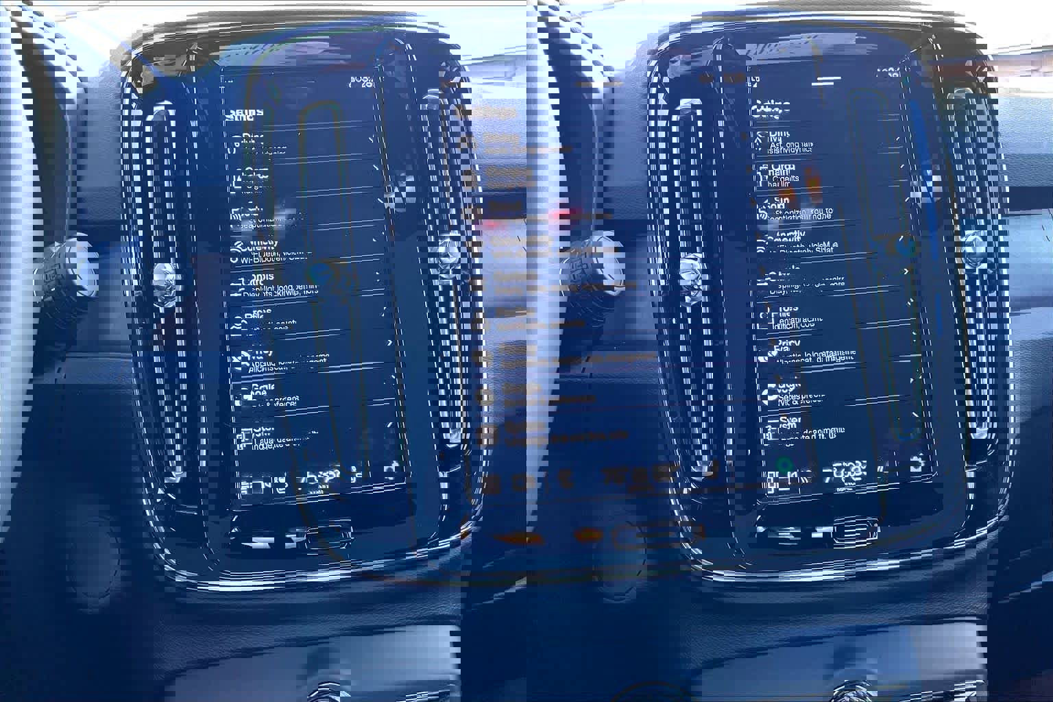 Used 2023 Volvo C40 P8 Recharge Ultimate image 39