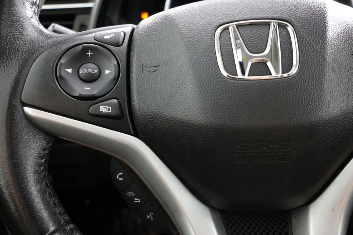 Used 2018 Honda Fit EX-L image 25