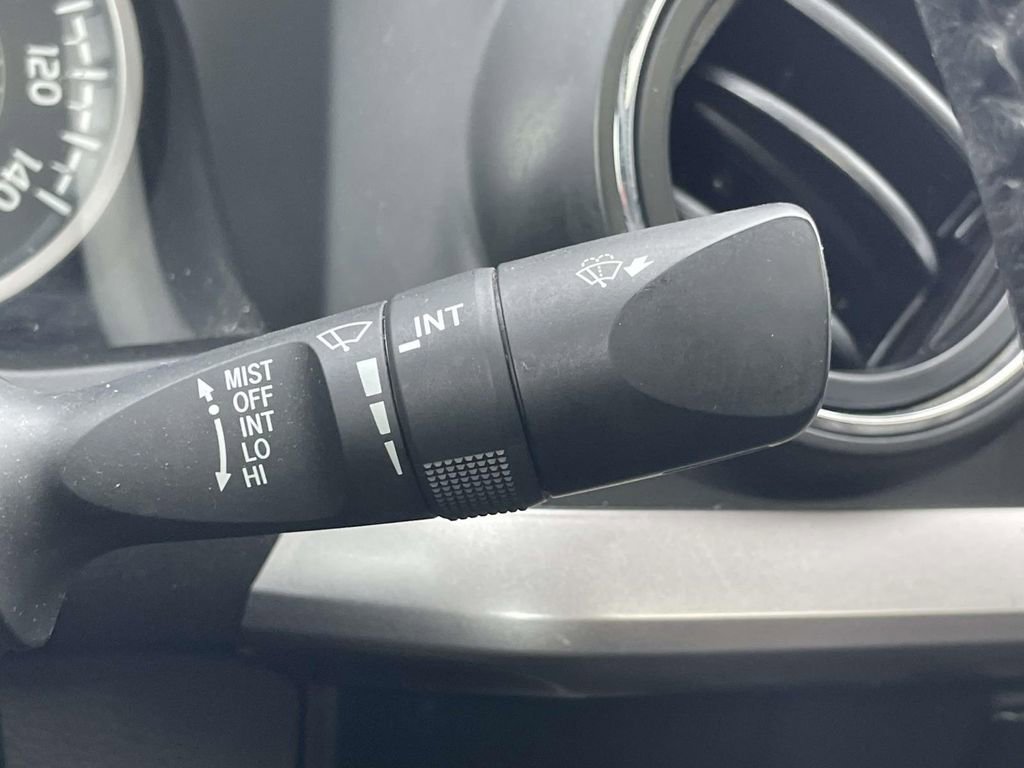 Used 2019 Toyota Tacoma Limited image 23