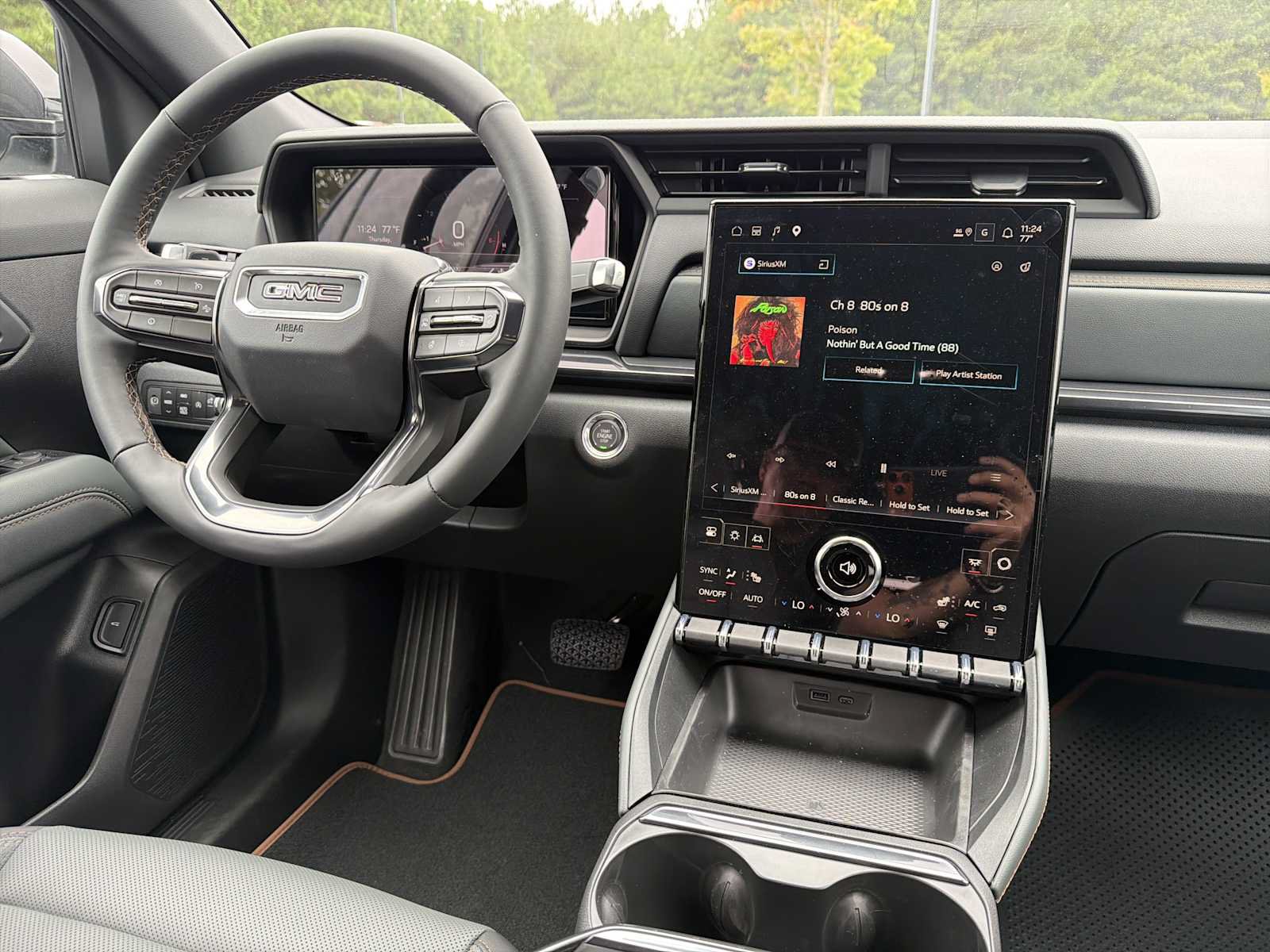 New 2027 GMC Terrain AT4 AWD/4WD image 3