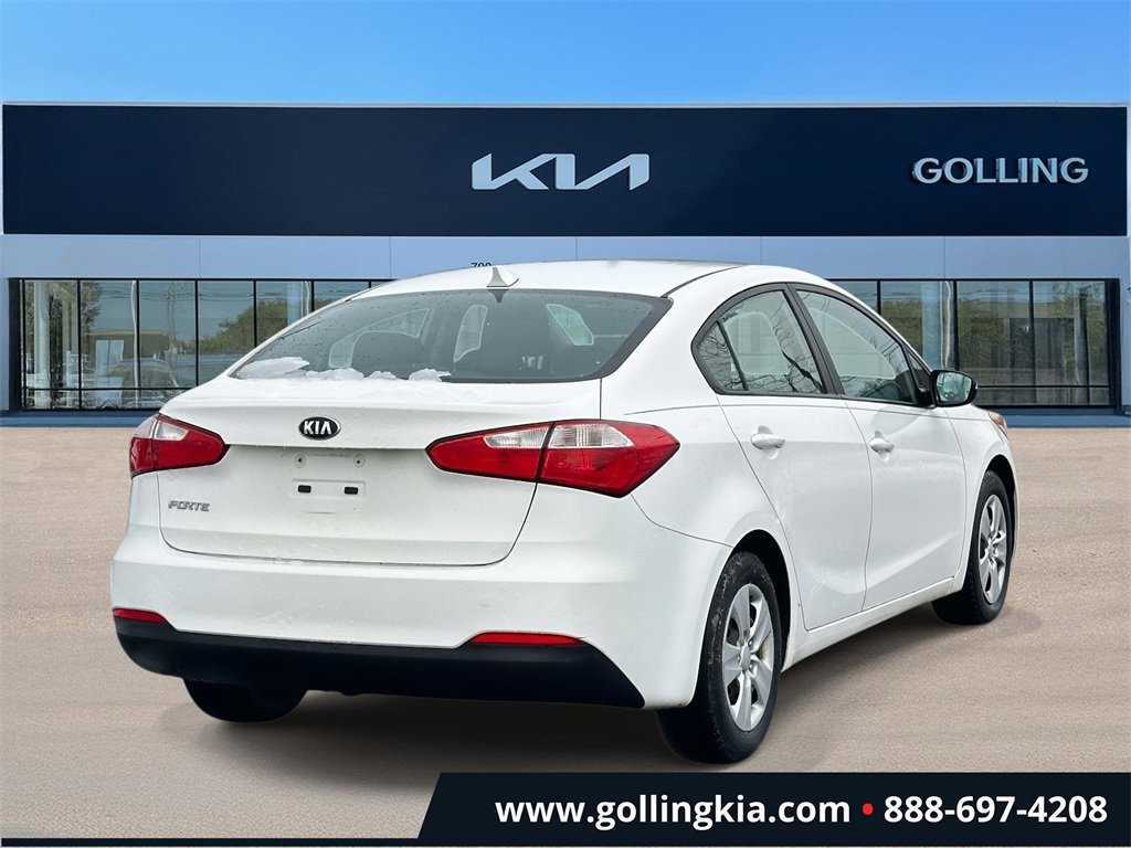 Used 2016 Kia Forte LX image 3