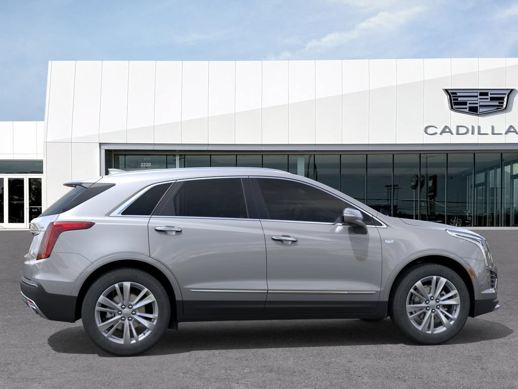 New 2026 Cadillac XT5 Premium Luxury w/ Driver Assist Package FWD image 5
