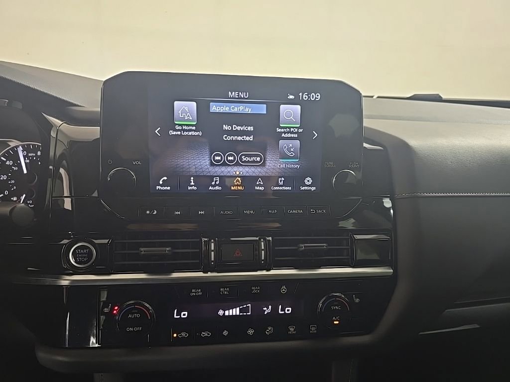 Used 2022 Nissan Pathfinder SL w/ SL Premium Package image 8