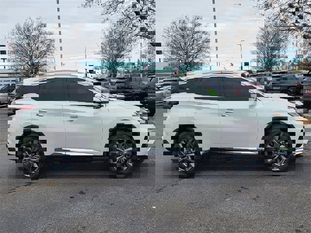 Certified 2024 Nissan Murano Platinum w/ Cargo Package image 2