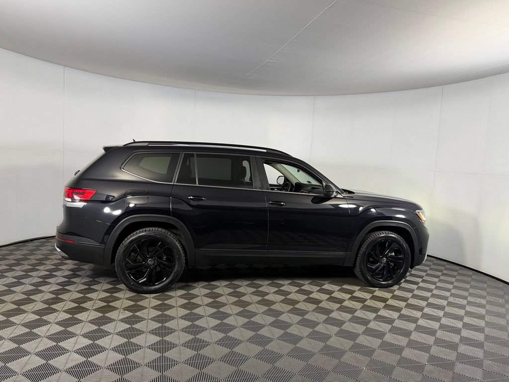 Used 2023 Volkswagen Atlas SE w/ Panoramic Sunroof Package AWD/4WD image 7