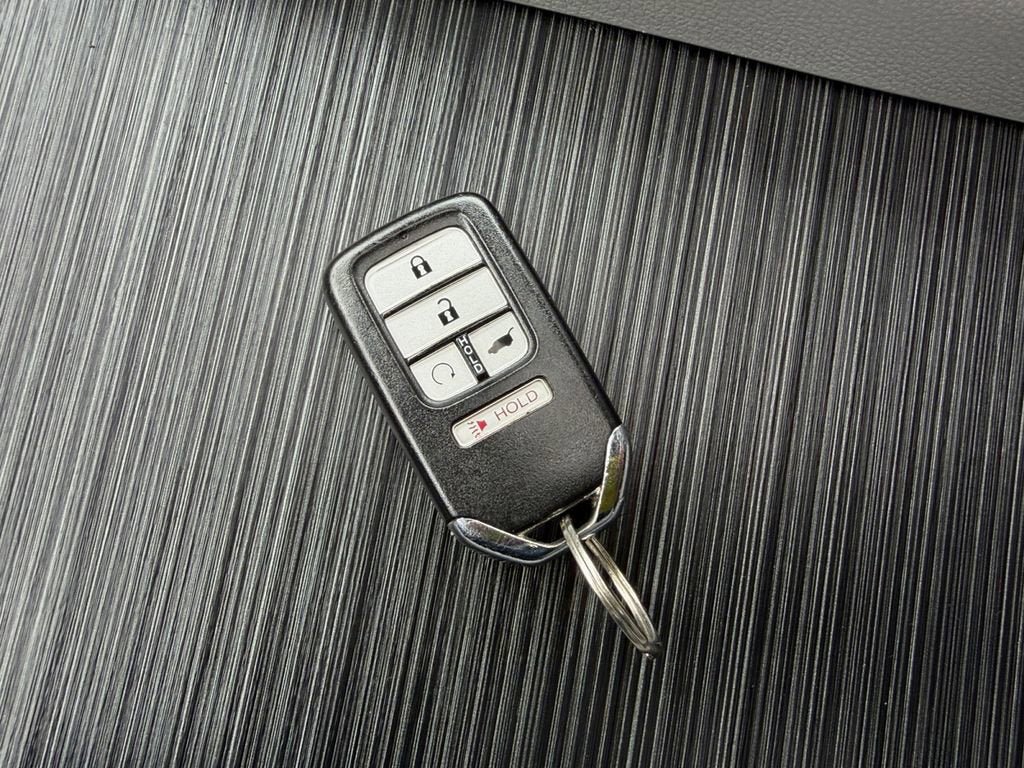 Used 2017 Honda Pilot EX-L image 32