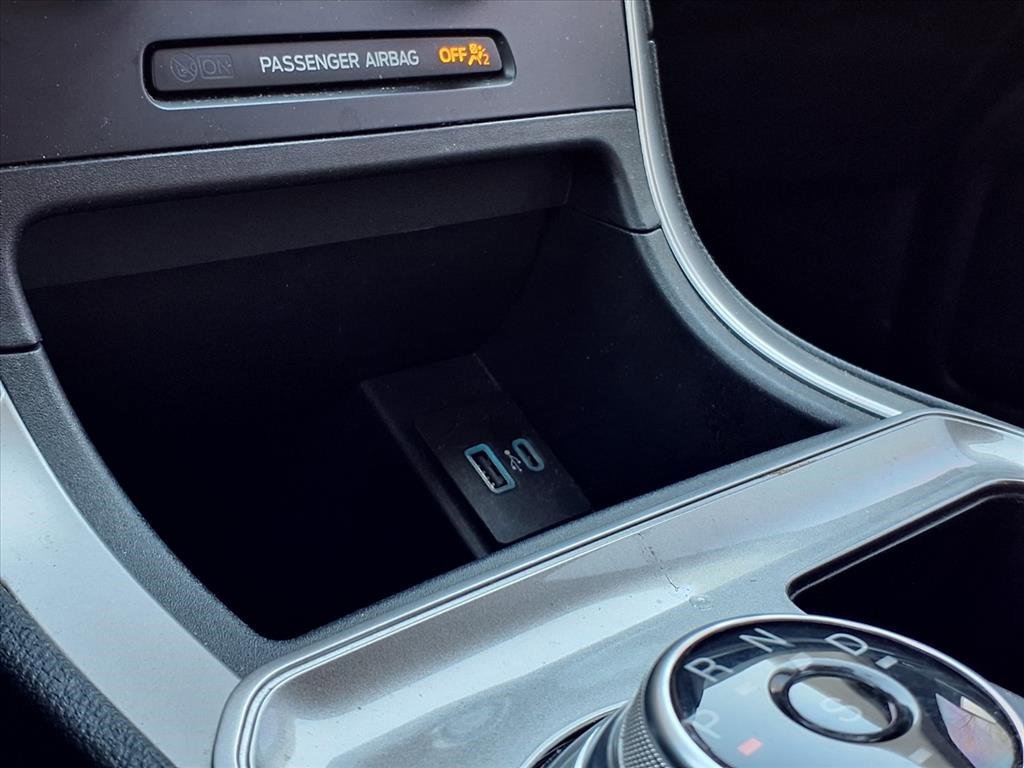 Used 2023 Ford Edge SEL w/ Convenience Package image 13