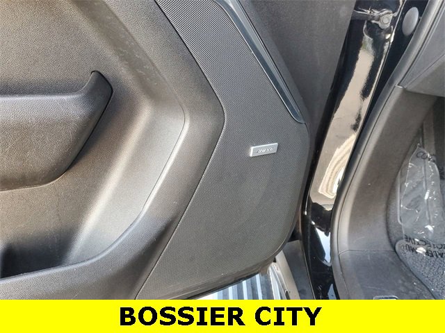 Certified 2021 GMC Yukon Denali w/ Denali Ultimate Package image 25