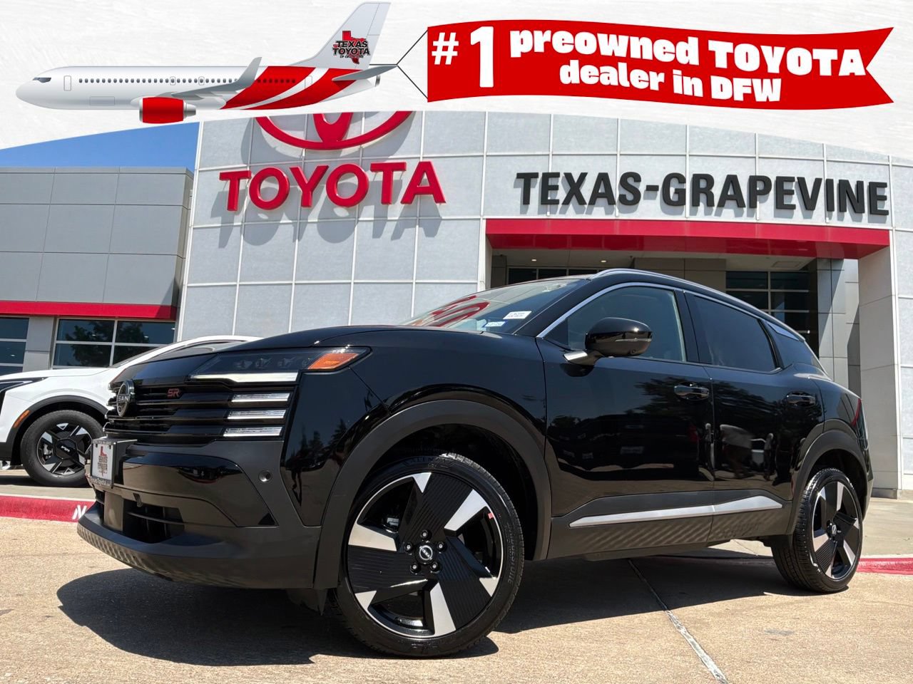 Used 2026 Nissan Kicks SR FWD image 1