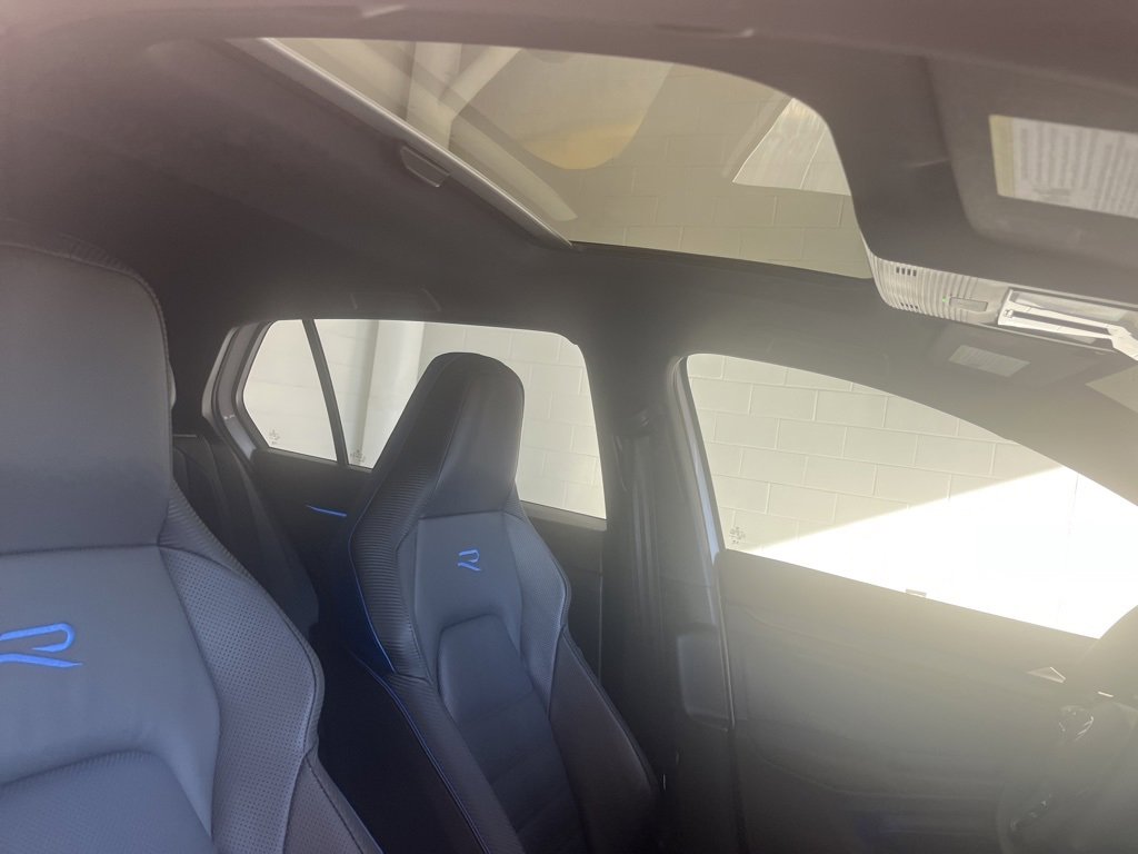 Certified 2024 Volkswagen Golf R w/ MDO Package image 42