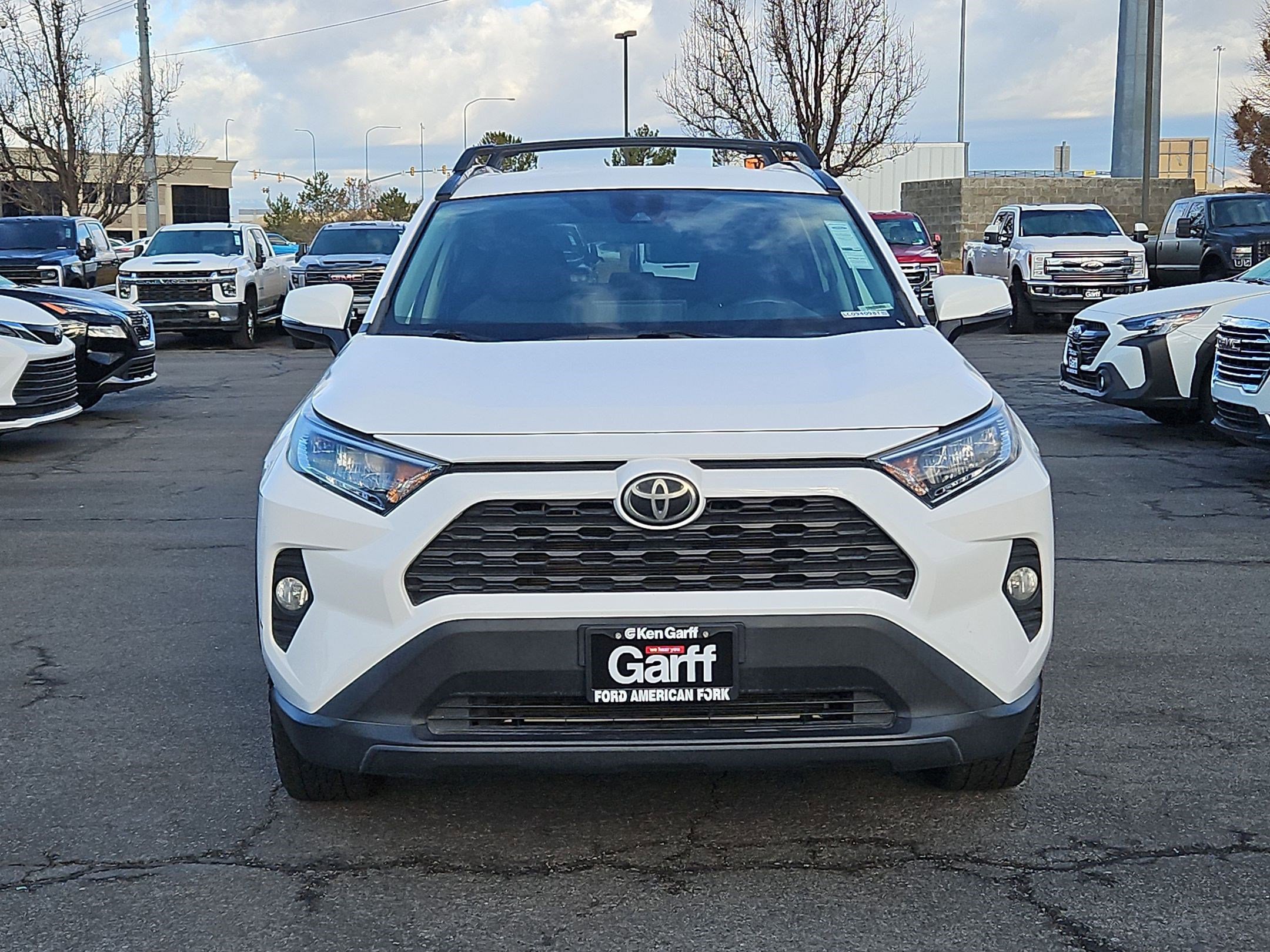 Used 2020 Toyota RAV4 XLE image 11
