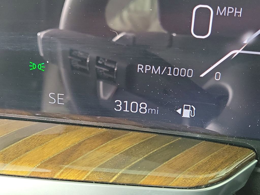 Certified 2026 Cadillac Escalade Platinum Sport w/ LPO, ONYX Package image 23