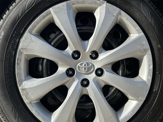 Certified 2025 Toyota Corolla LE image 9