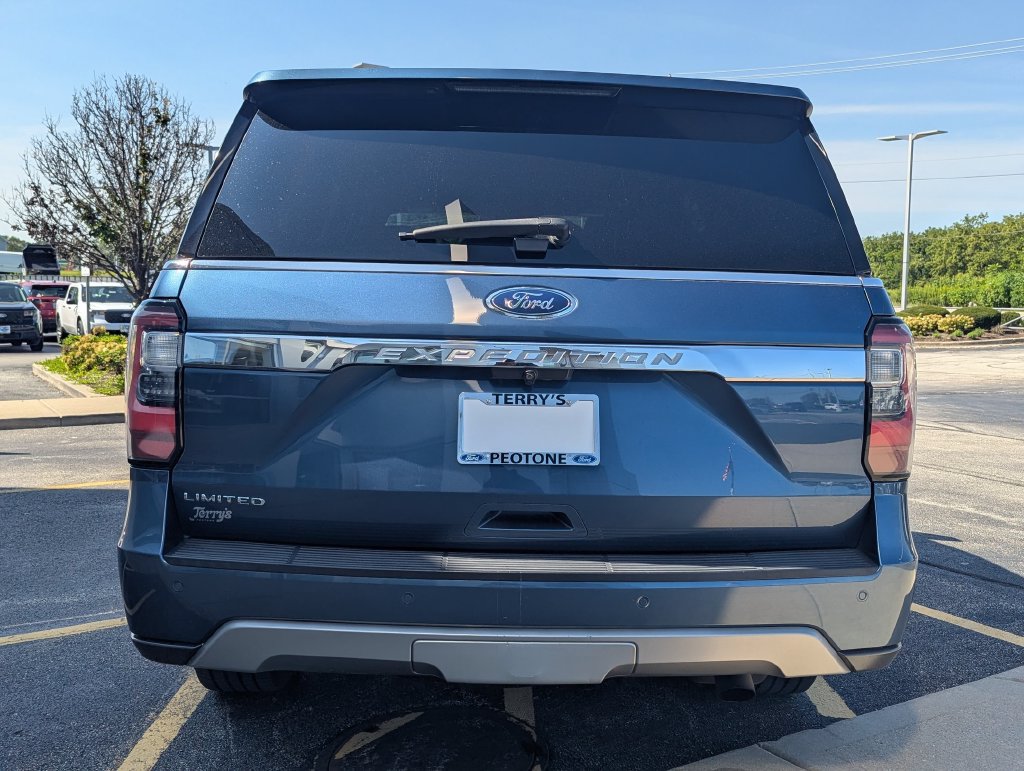 Used 2019 Ford Expedition Limited w/ Equipment Group 301A AWD/4WD image 4