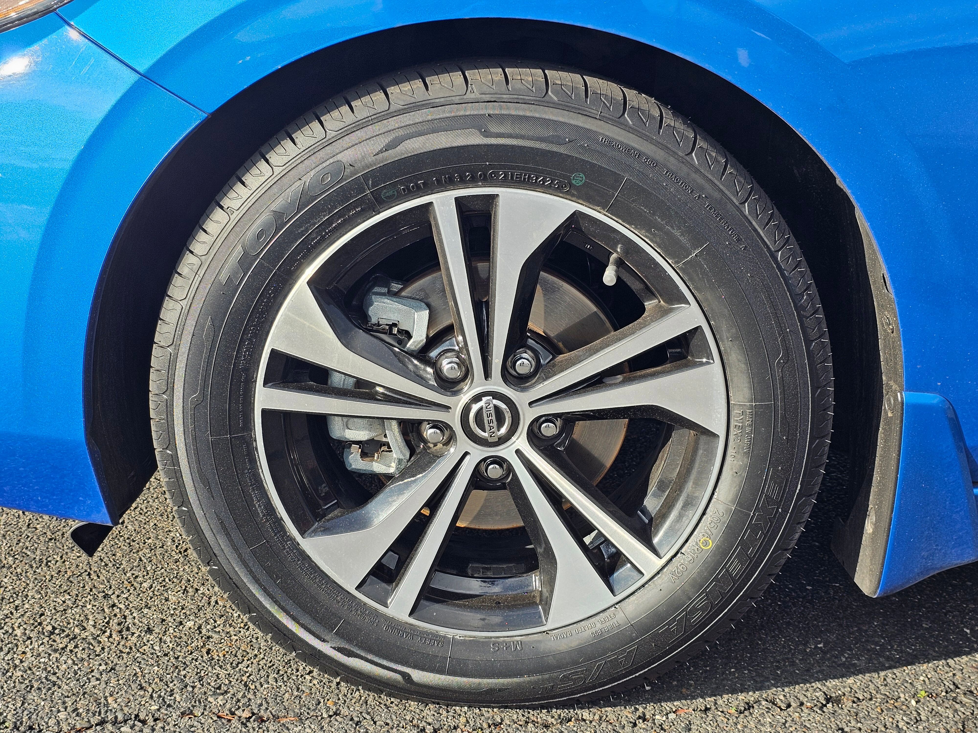 Used 2022 Nissan Sentra SV w/ Trunk Package image 8