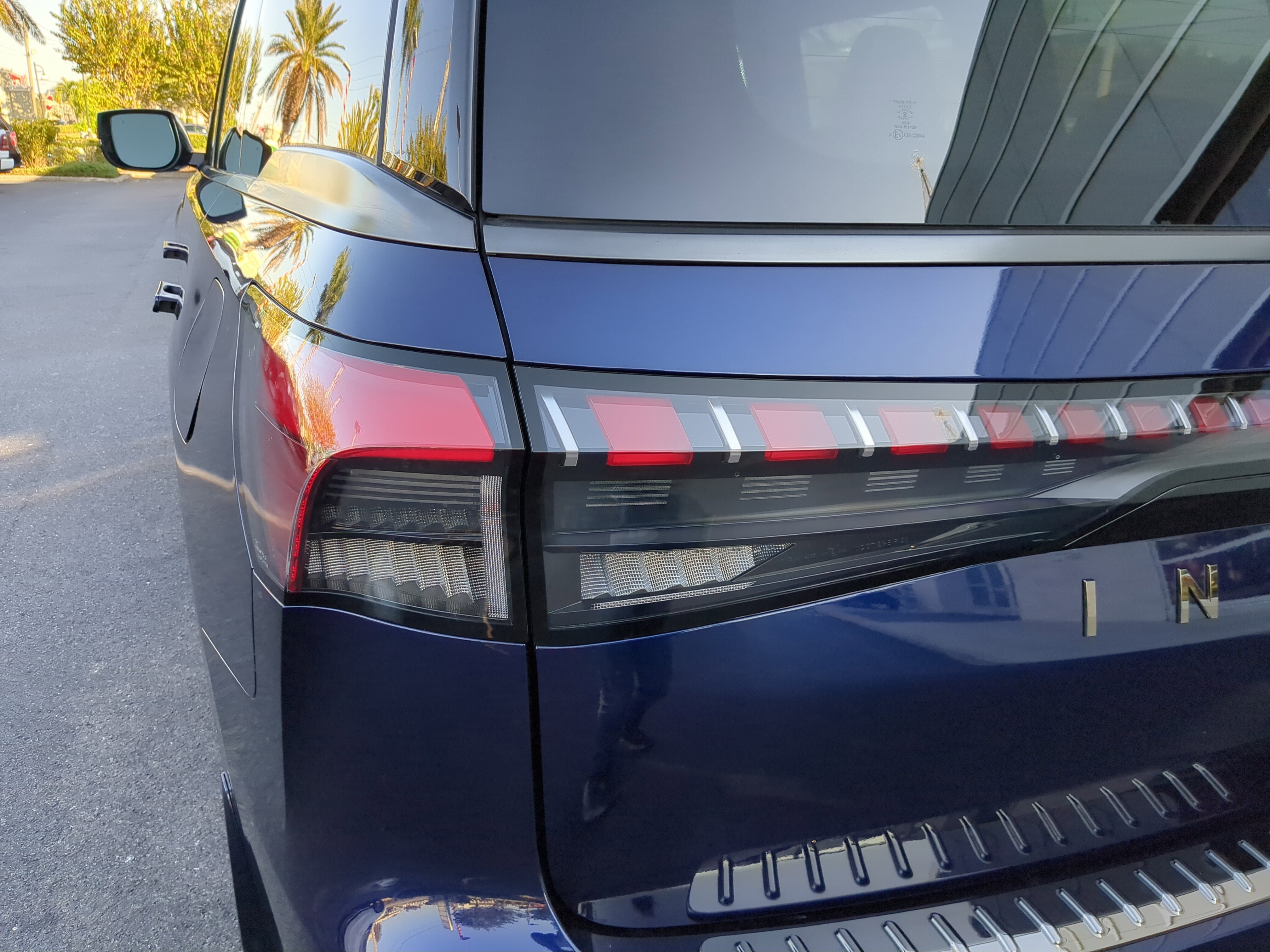 New 2026 INFINITI QX80 4WD w/ Sport Exterior Package image 10